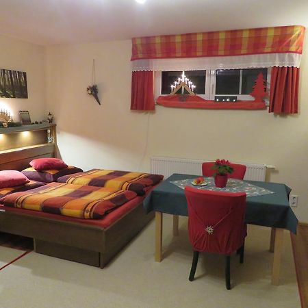 Stollenklause Apartment Hormersdorf  Ngoại thất bức ảnh
