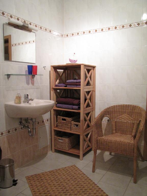 Stollenklause Apartment Hormersdorf  Phòng bức ảnh