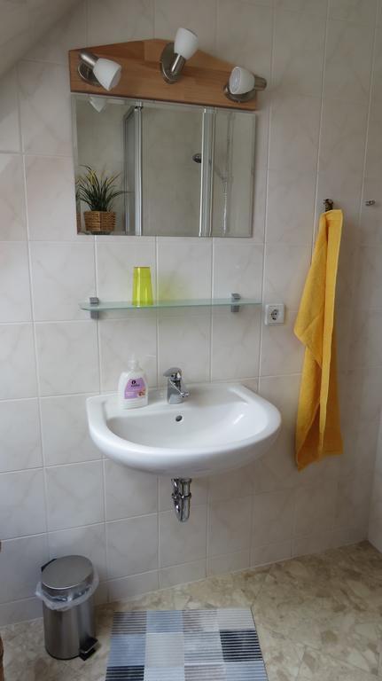 Stollenklause Apartment Hormersdorf  Ngoại thất bức ảnh